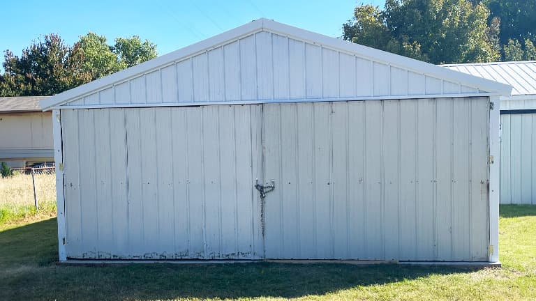 20x20x7 Closed Carport — 20'W x 20'L metal building from Get Carports