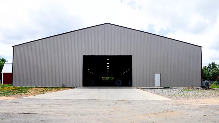 100x250x16 Fully Enlcosed A-Frame Warehouse